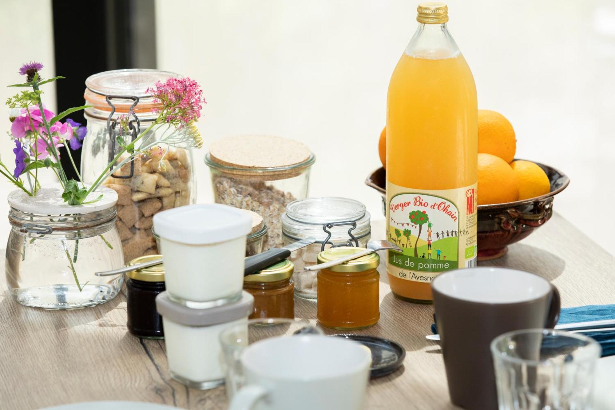 Bed and Breakfast Aubepine Sains-du-Nord Екстер'єр фото