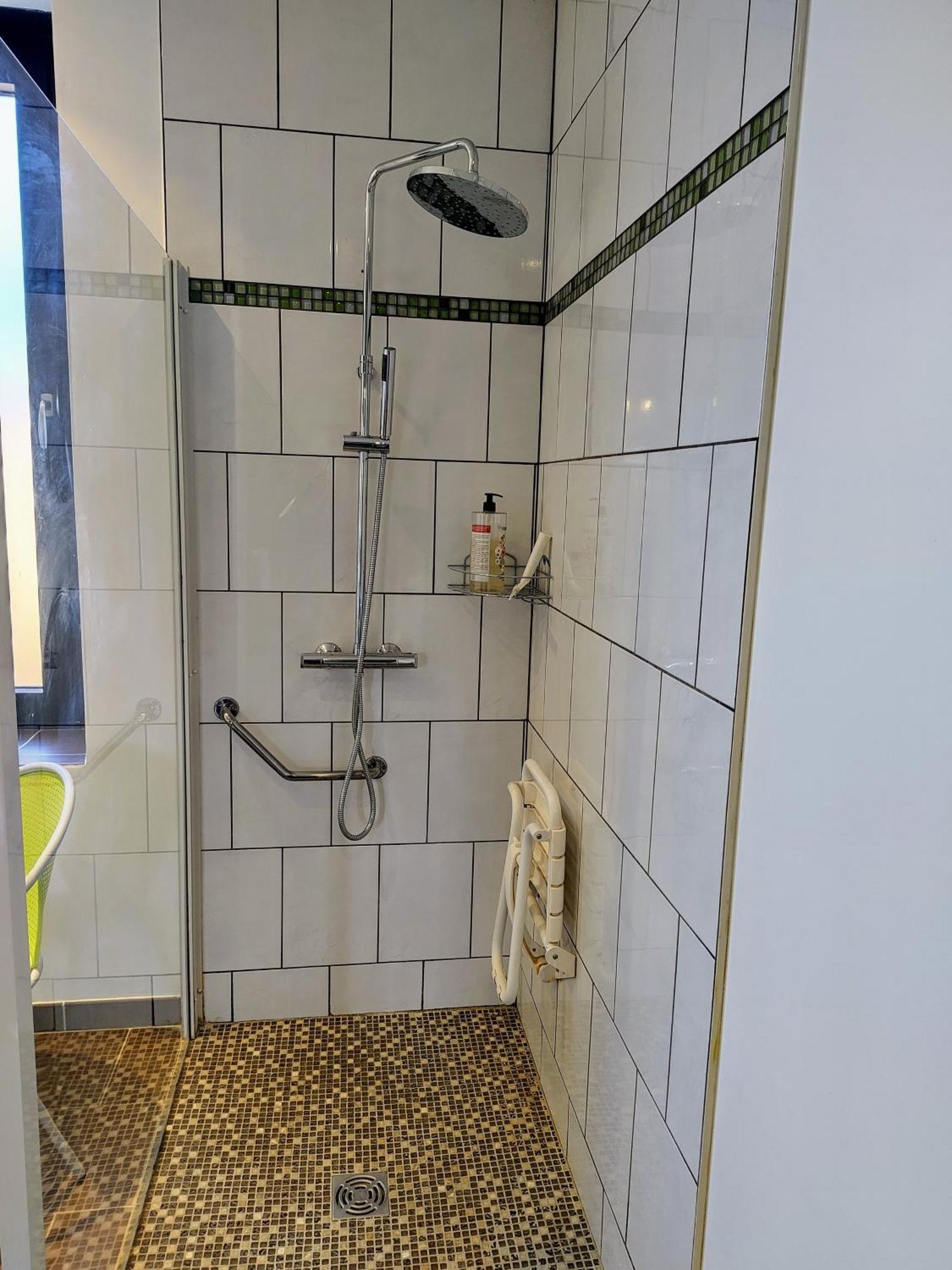 Bed and Breakfast Aubepine Sains-du-Nord Екстер'єр фото