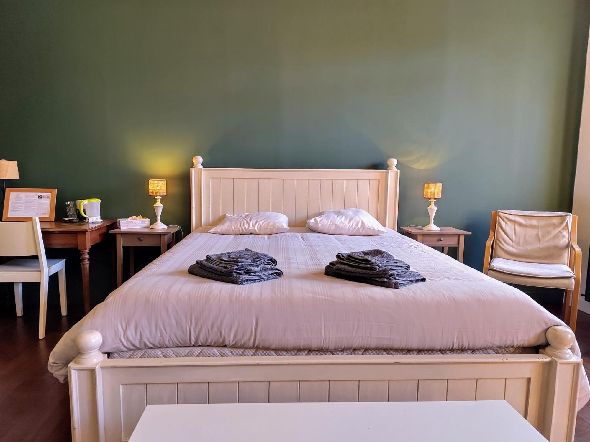 Bed and Breakfast Aubepine Sains-du-Nord Екстер'єр фото
