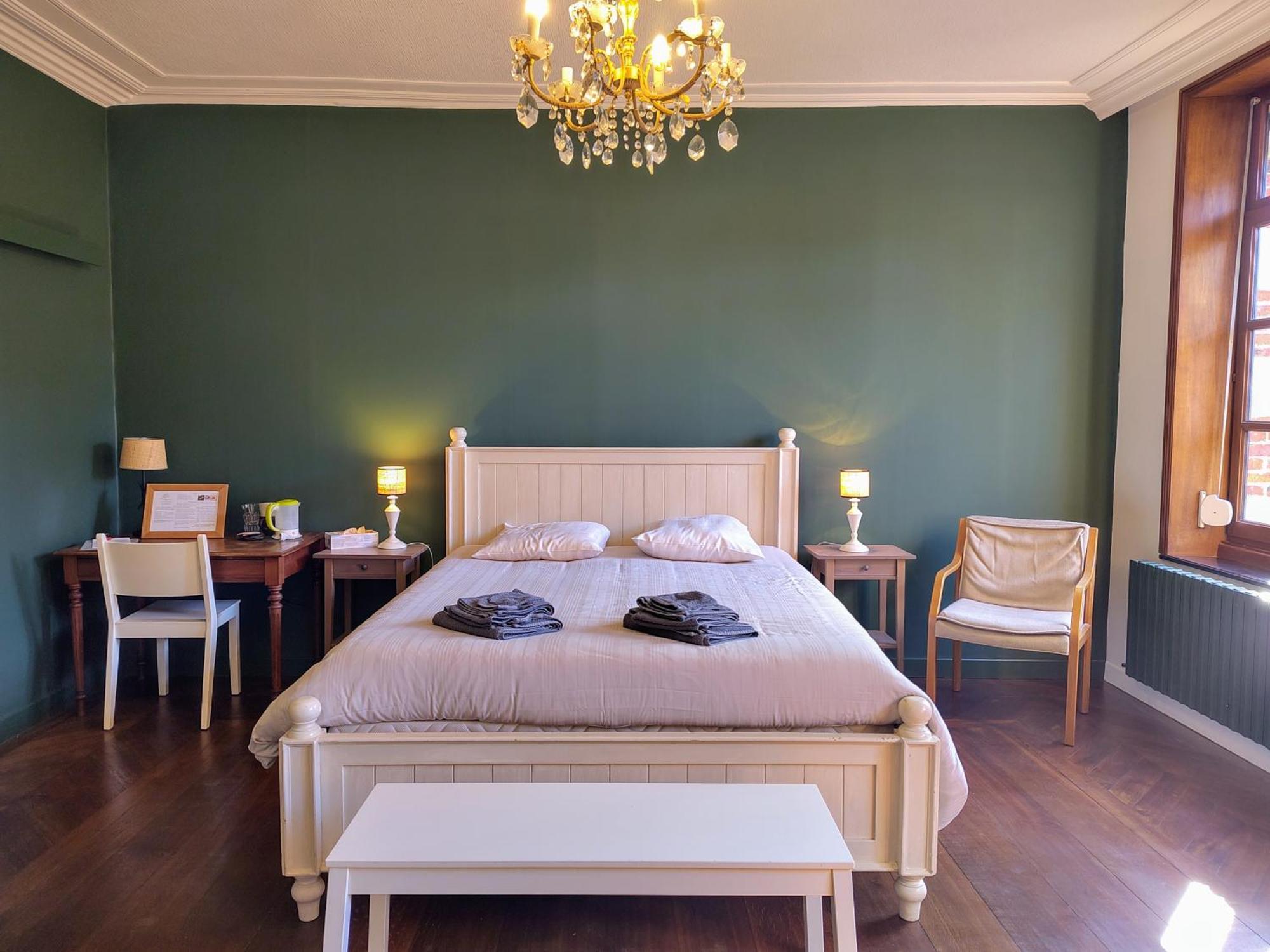 Bed and Breakfast Aubepine Sains-du-Nord Екстер'єр фото